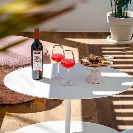 Sunday Luxury Agia Anna (Naxos)