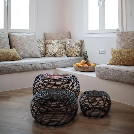 Sunday Luxury * Agia Anna (Naxos)