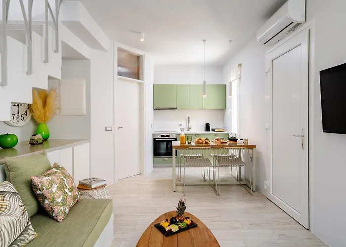 Sunday Luxury Agia Anna (Naxos)